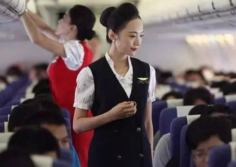 华飞开运·kaiyun(中国)官方网站讲解：空乘专业的最低身高要求是什么？